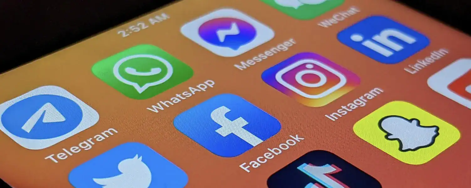 Social Media Clues: Tracking The Cast Of Season 10 Before The Finale